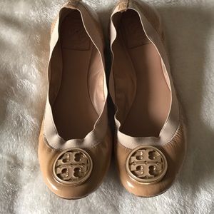 Tory Burch Carolina flats